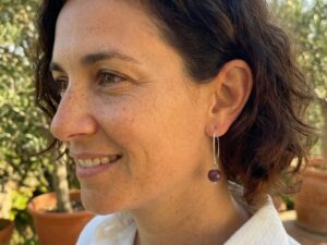 Boucles d'oreilles pendante en argent avec perles de verre de murano Bea coloris violet aubergine
