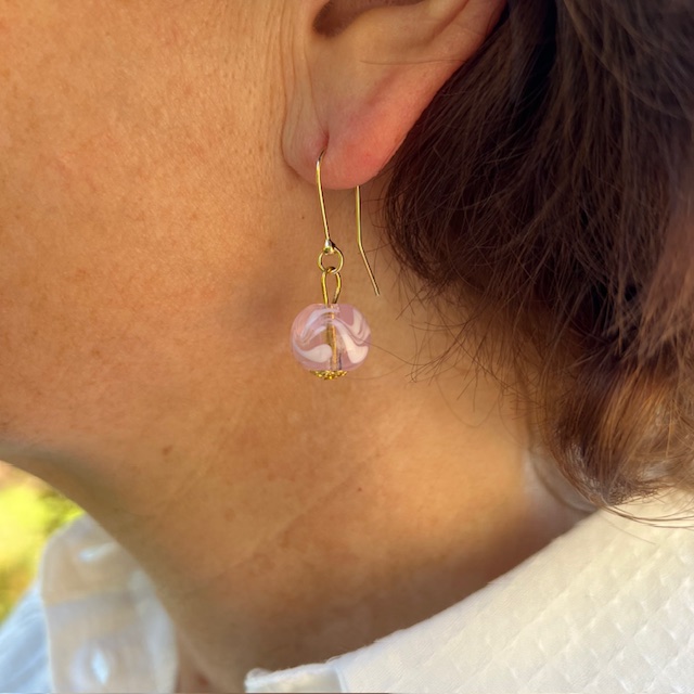 Pushi boucle oreille plaqué or perle en verre Murano tendance bohemian chic rose